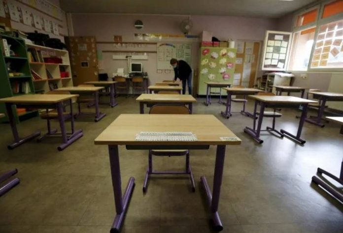 Coronavirus en France : un peu plus de 3.000 classes fermées dans les écoles