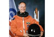 Aéronautique : L’astronaute suisse Claude Nicollier salue le potentiel et les atouts du Maroc