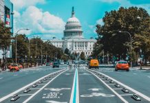 Washington : Le Sénat adopte in extremis une résolution pour éviter un « shutdown »