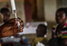 OMS : L’Afrique a besoin « mensuellement » de 150 millions de doses du vaccin anti-Covid-19