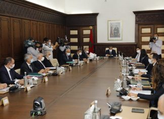 Guide de tourisme. Le Conseil de gouvernement adopte un projet de décret