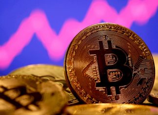 Bitcoin bat un nouveau record à 124000 $, soutenu par Wall Street et Trump Bitcoin bat un nouveau record à 124000 $, soutenu par Wall Street et Trump