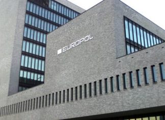 Europol: 150 interpellations lors d’une opération internationale contre le commerce illégal sur le dark web