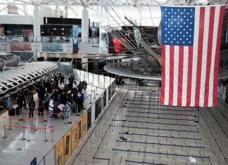 Covid-19 : Les Etats-Unis ouvrent leurs frontières aux voyageurs étrangers vaccinés