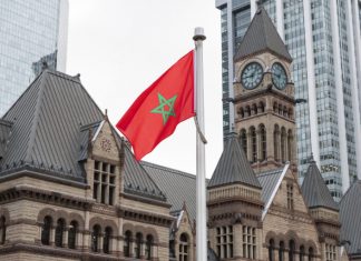 Vidéo : Le drapeau marocain hissé sur l’esplanade du parlement de l’Ontario et de la mairie de Toronto
