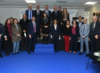 FMIIP: Mezzour à la rencontre des industriels pharmaceutiques du Maroc