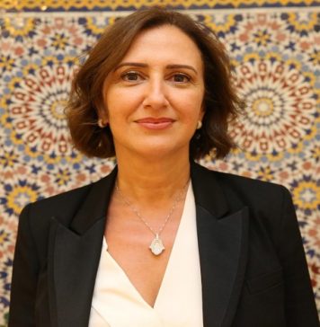 Tourisme: Fatima-Zahra Ammor s’engage à accélérer la mise en œuvre des mesures d’urgence