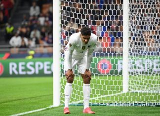 Foot: blessé, Raphaël Varane forfait un mois