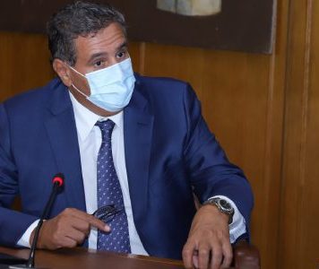 Investissement: Le Chef du gouvernement préside une réunion avec les directeurs des CRI