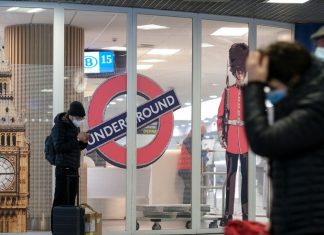 Variant Omicron: Retour de l’obligation des tests Covid-19 avant le départ vers le Royaume-Uni