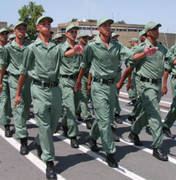 Service militaire. Une affluence massive et une prise de conscience aiguë chez les jeunes et leurs parents