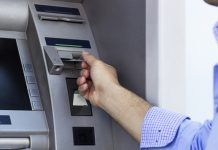 Le nombre de guichets bancaires baisse au Maroc