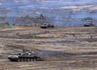 Poutine ordonne l’envoi de troupes dans les régions séparatistes de l’Ukraine