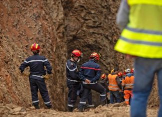 Sauvetage de Rayan. les travaux de forage se poursuivent manuellement et avec précision