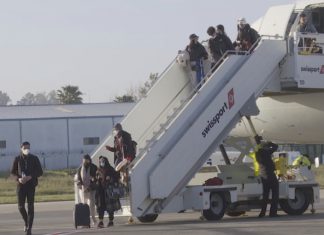Tanger. arrivée d’un avion transportant des étudiants marocains en Ukraine