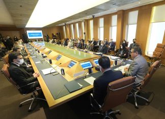 Akhannouch appelle les entreprises marocaines à généraliser le pass vaccinal à l’ensemble de leurs effectifs