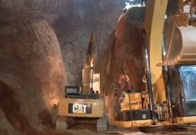 Sauvetage de Rayan. le forage vertical en phase finale avant de creuser une brèche horizontale