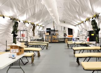 Les États-Unis font don d’un hôpital de campagne de soins intensifs au Maroc