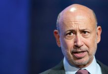 États-Unis : Lloyd Blankfein met en garde contre un « risque très, très élevé » de récession