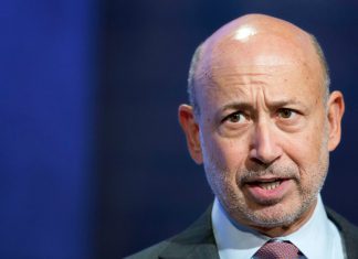 États-Unis : Lloyd Blankfein met en garde contre un « risque très, très élevé » de récession