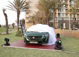 PEUGEOT présente en avant-première sa nouvelle Berline compacte PEUGEOT 308