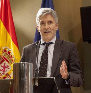 Le ministre espagnol de l’Intérieur affirme que les relations avec le Maroc sont « fiables et fraternelles »