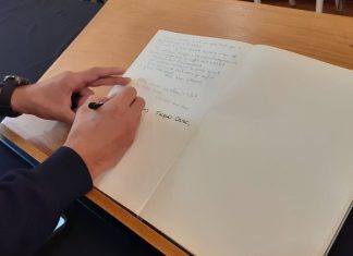 Un livre de condoléances ouvert au Maroc suite au décès de la Reine Elizabeth II