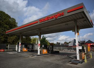 La grève se poursuit dans les raffineries de TotalEnergies en France