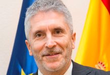 Grande-Marlaska presiste et signe pour le Maroc