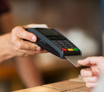 Les paiements par cartes prennent de l’ampleur au Maroc