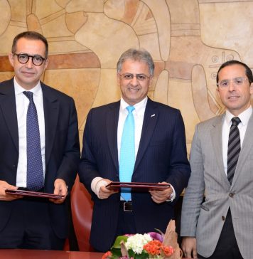 Attijariwafa bank signe un accord au Nigéria