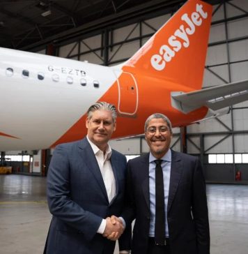 EasyJet voit double au Maroc