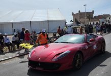 80 Ferrari de collection sillonnent le Maroc