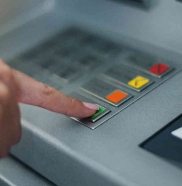 44% des Marocains ont accès à un compte financier formel