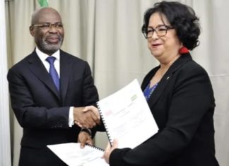 Audiovisuel : La HACA et la HAC du Gabon signent une convention de partenariat