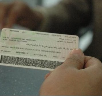 La DGSN délivre plus de 11 000 cartes d’identité aux victimes du séisme grâce à ses unités mobiles La DGSN délivre plus de 11 000 cartes d'identité aux victimes du séisme grâce à ses unités mobiles