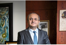Brahim Benjelloun-Touimi, nouveau président de la Bourse de Casablanca