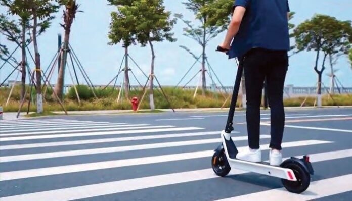 Code de la route. Les trottinettes électriques bientôt régis par la loi