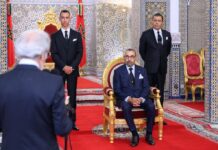 Tétouan : Le Roi Mohammed VI reçoit le wali de Bank Al-Maghrib Tétouan : Le Roi Mohammed VI reçoit Wali Bank Al-Maghrib