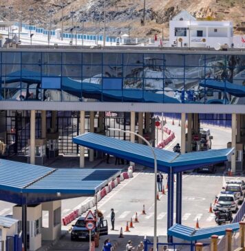Rabat suspend les douanes commerciales avec Sebta et Melilla, crispations en Espagne Rabat suspend les douanes commerciales avec Sebta et Melilla, crispations en Espagne