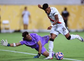 Yassine Bounou, mur infranchissable, offre une qualification historique à Al Hilal Yassine Bounou, mur infranchissable, offre une qualification historique à Al Hilal