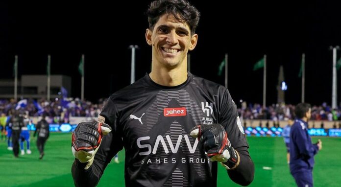 Al-Hilal cherche un remplaçant à Bounou durant la CAN 2025
