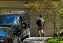 Des courriels interceptés relancent l’affaire John Bolton Des courriels interceptés relancent l'affaire John Bolton