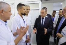 Santé : le ministre Tahraoui en tournée à Nador et Driouch, entre chantiers en cours et défis urgents Santé : le ministre Tahraoui en tournée à Nador et Driouch, entre chantiers en cours et défis urgents