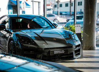 Exclusive Manufaktur : six modèles Porsche uniques dévoilés à Casablanca Exclusive Manufaktur : six modèles Porsche uniques dévoilés à Casablanca