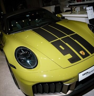 Un exemplaire rare de la 911 Spirit 70 rejoint la collection de Porsche Maroc Un exemplaire rare de la 911 Spirit 70 rejoint la collection de Porsche Maroc