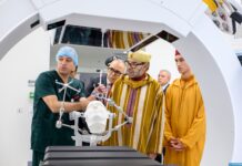 Le Roi Mohammed VI inaugure le CHU international de Rabat et ordonne l’ouverture du CHU d’Agadir