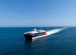 Les ferries entre Tanger et Tarifa stoppés par la tempête Nils