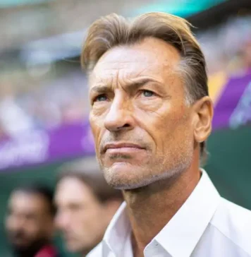 Hervé Renard revient sur un départ qu’il regrette Hervé Renard revient sur un départ qu’il regrette