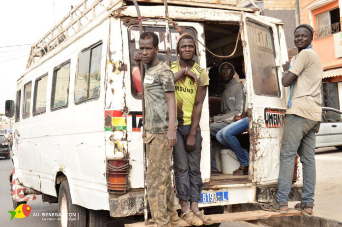 Le transport urbain entièrement paralysé au Sénégal